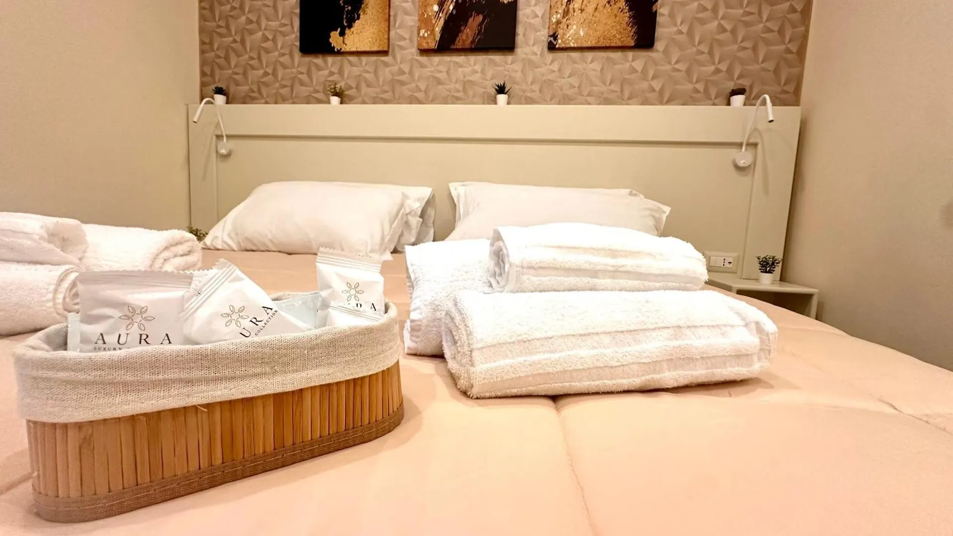 Hotel Domus Altino Roma