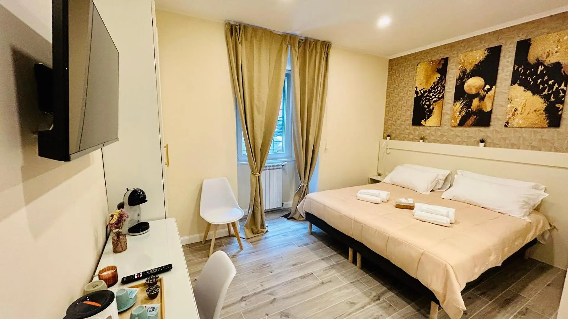 Hotel Domus Altino Roma Affittacamere