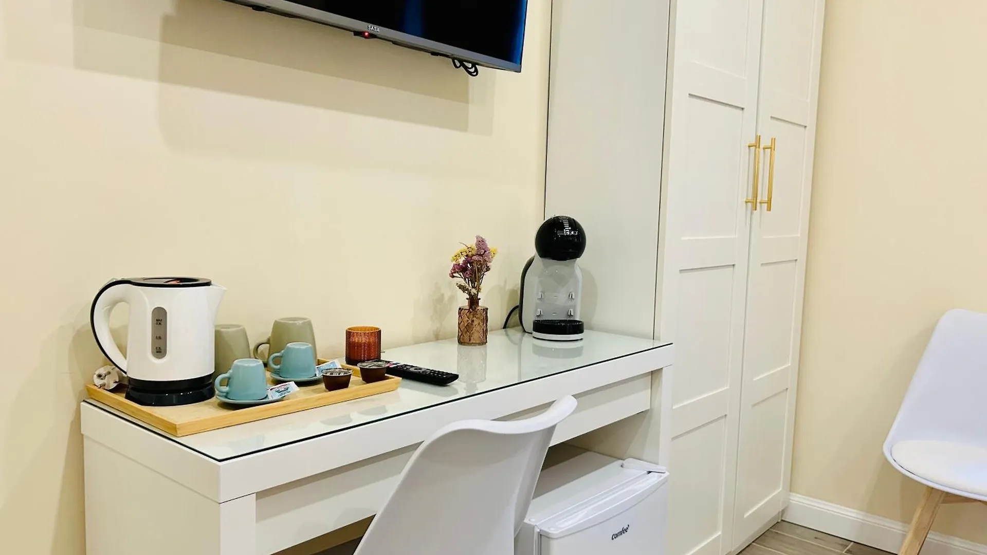 Hotel Domus Altino Roma Affittacamere